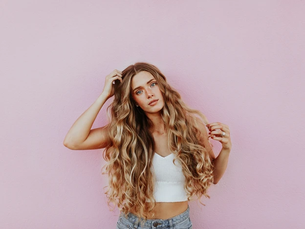 ¿Cómo elegir las extensiones adhesivas que mejor se adapten a ti?